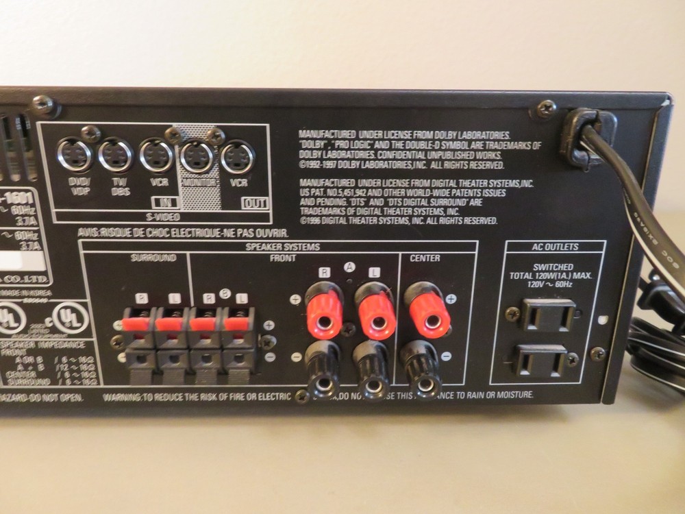 Denon AVR-1601 Precision Audio Component / AV Surround Receiver Tested NICE!