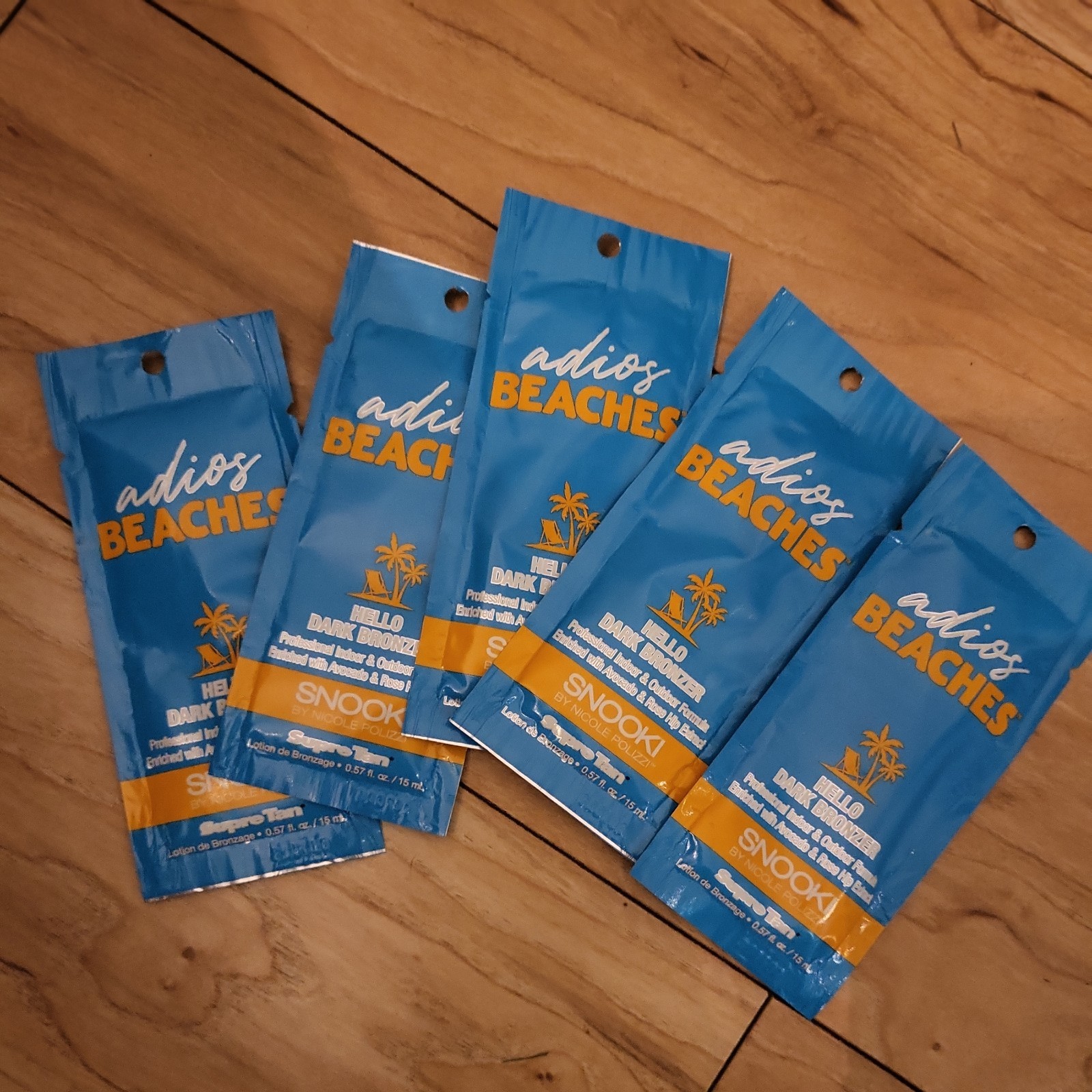 5 PACKETS SUPRE SNOOKI ADIOS BEACHES INDOOR & OUTDOOR TANNING LOTION