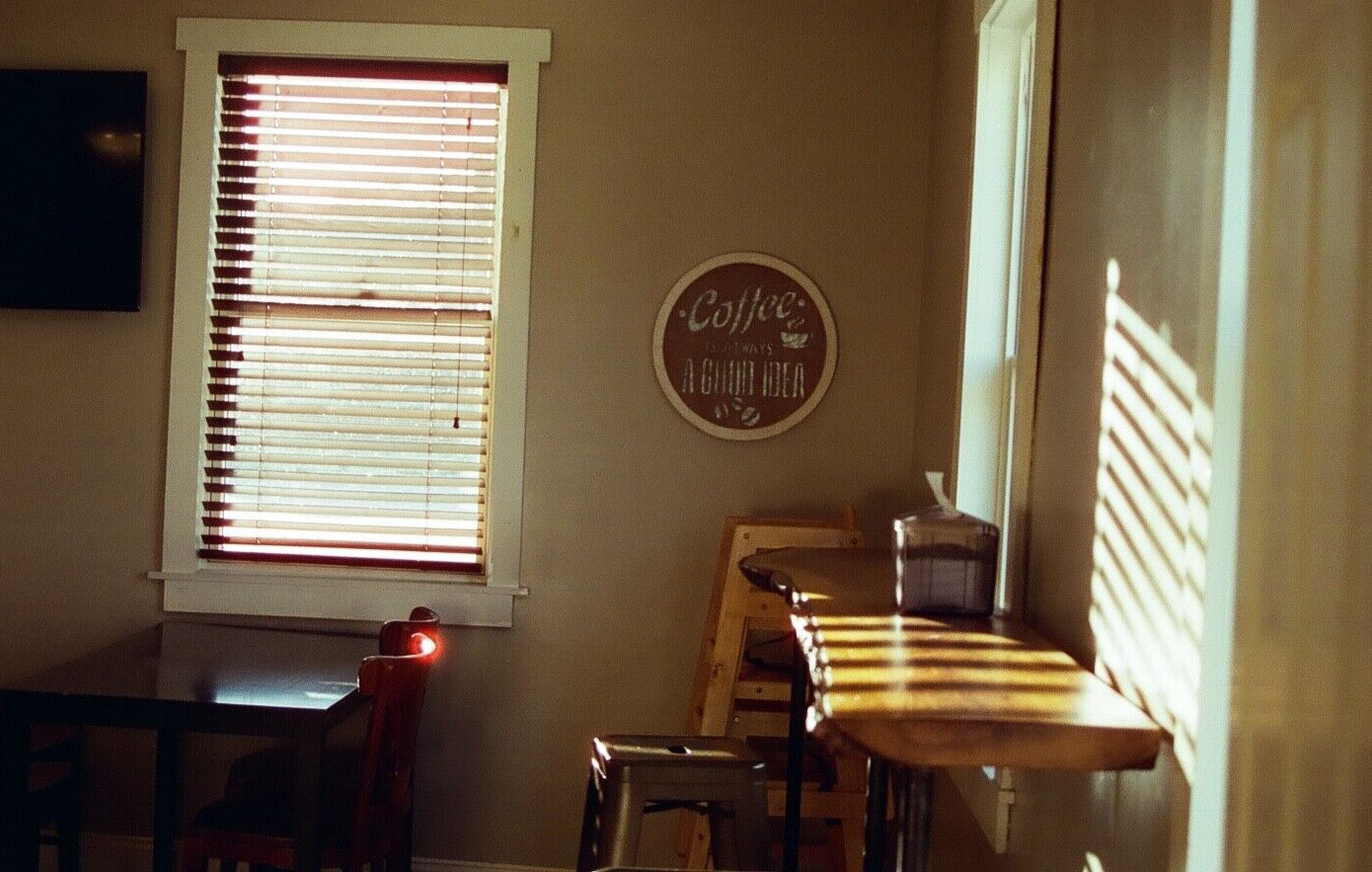 Cyberpunk 400D 36 exp C41 35mm Color Negative Film NO REMJET Kodak Vision3 250D