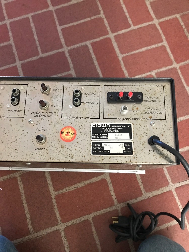 Crown FM-1 Audio FM Tuner Nice Used Working Condition!