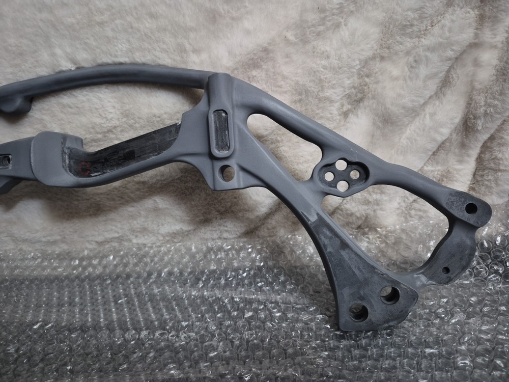 Hoyt RX-8 Compound Bow Riser Carbon Frame AR007 Right Hand Blank