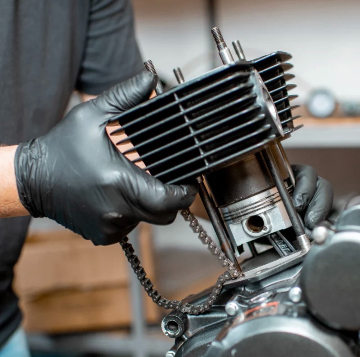 Schneider Black Industrial Disposable Nitrile Gloves 5 Mil Latex & Powder Free