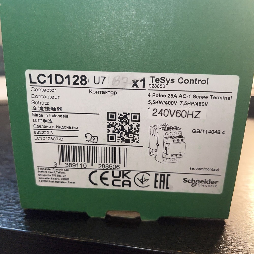 SCHNEIDER CONTACTOR LC1D128U7. 240v