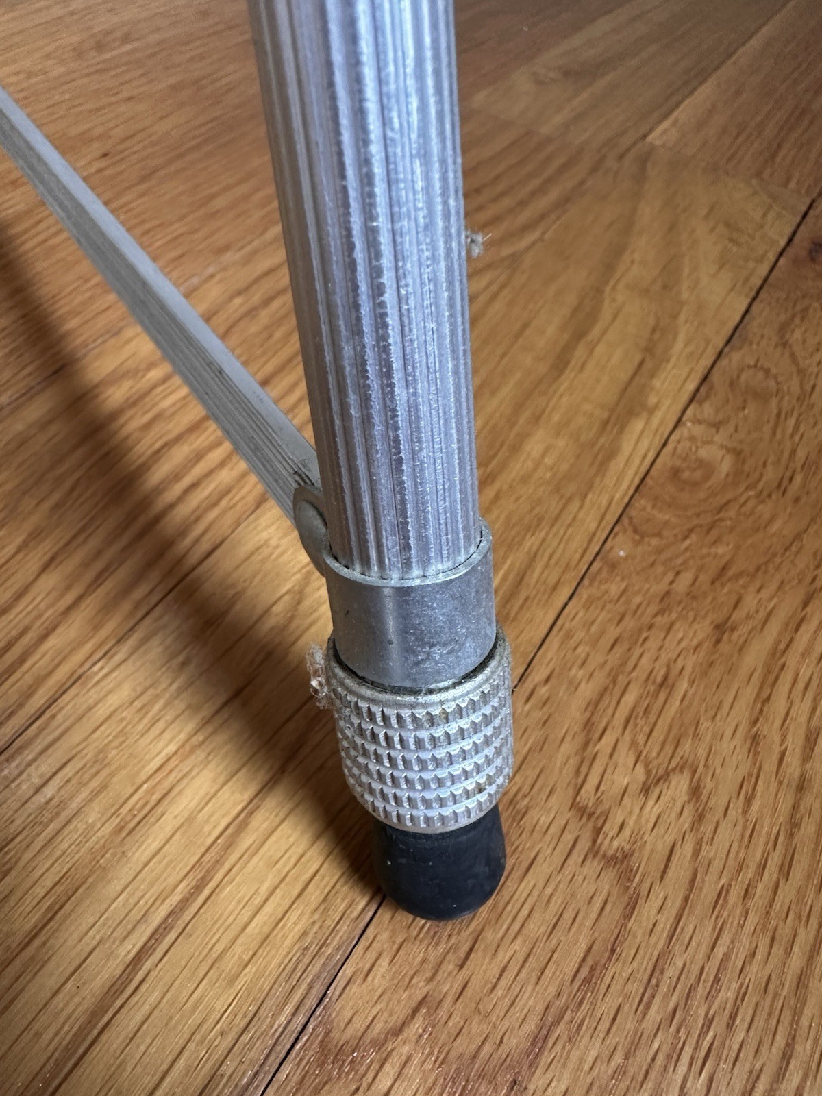 Vintage Stanrite 200 ‘Special’ Easel With Telescoping Legs