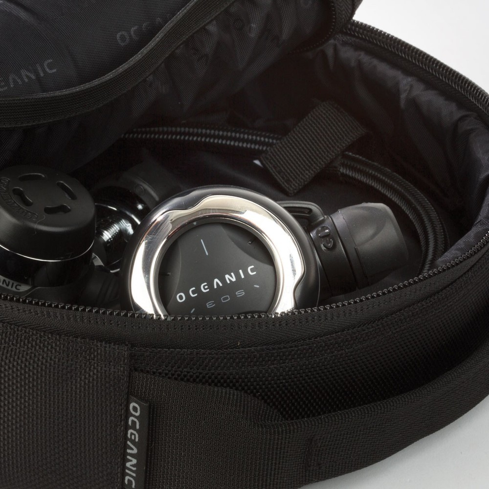 Oceanic Regulator Bag