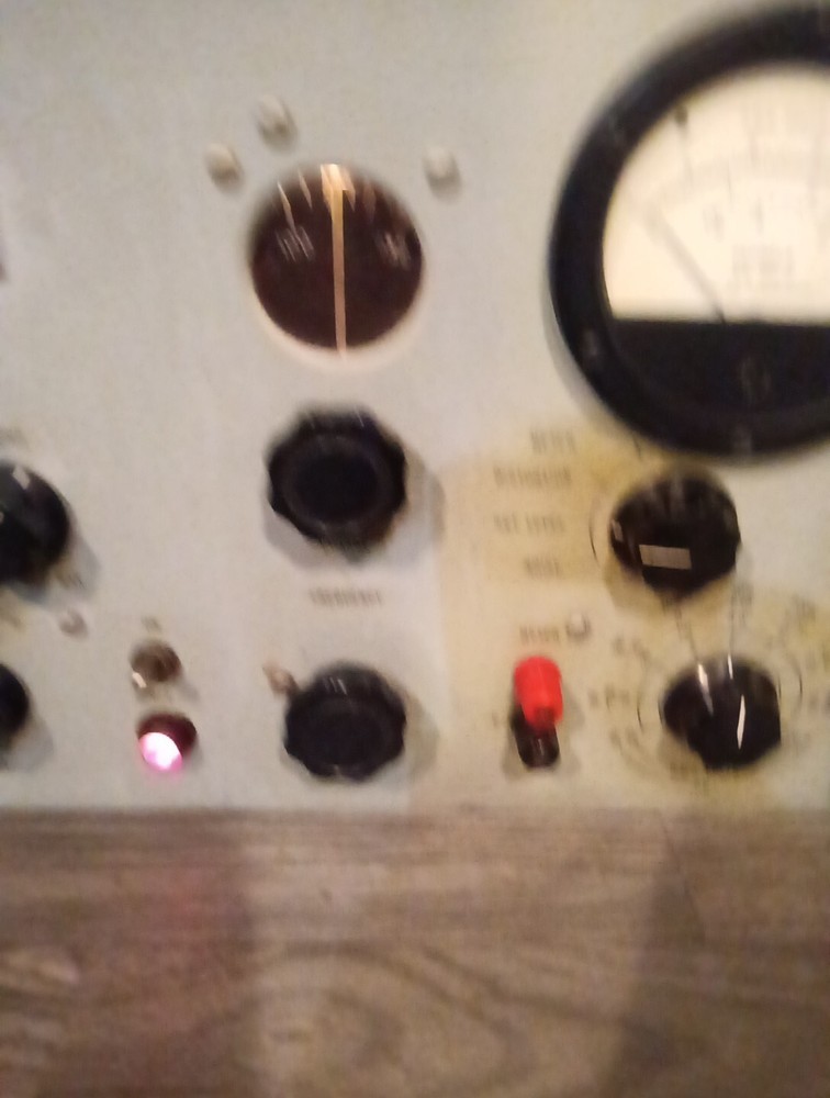 Spectrum Analyzer TS-723 C/U Sentinell Laboratories