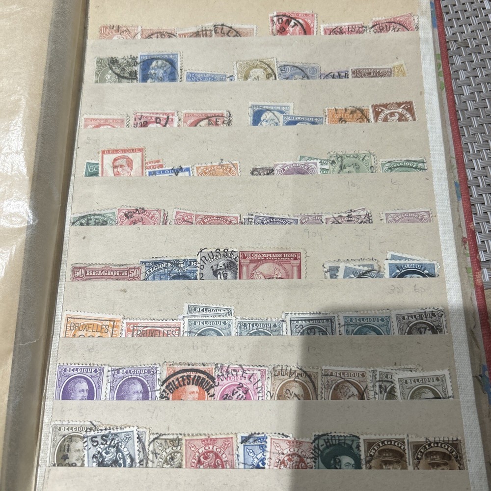 World Stockbook BC618