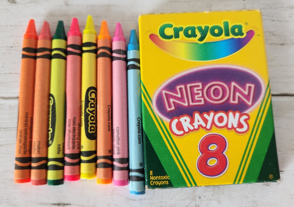 2009 Crayola Crayons "NEON" 8ct Crayons