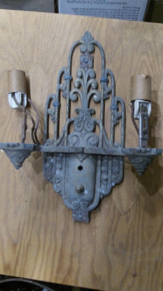 Vintage Lighting Seven sconces by Riddle!