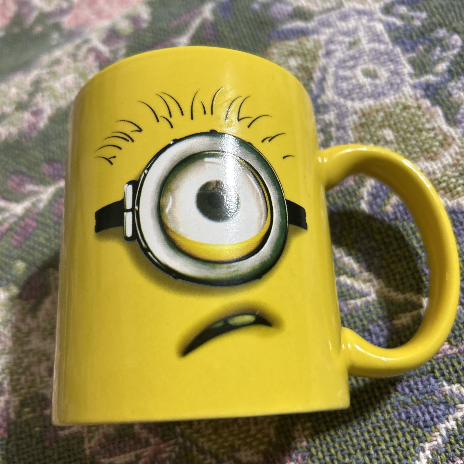 Despicable Me Mug Cup Minion Mayhem Yellow Universal Studios Florida 3.75”