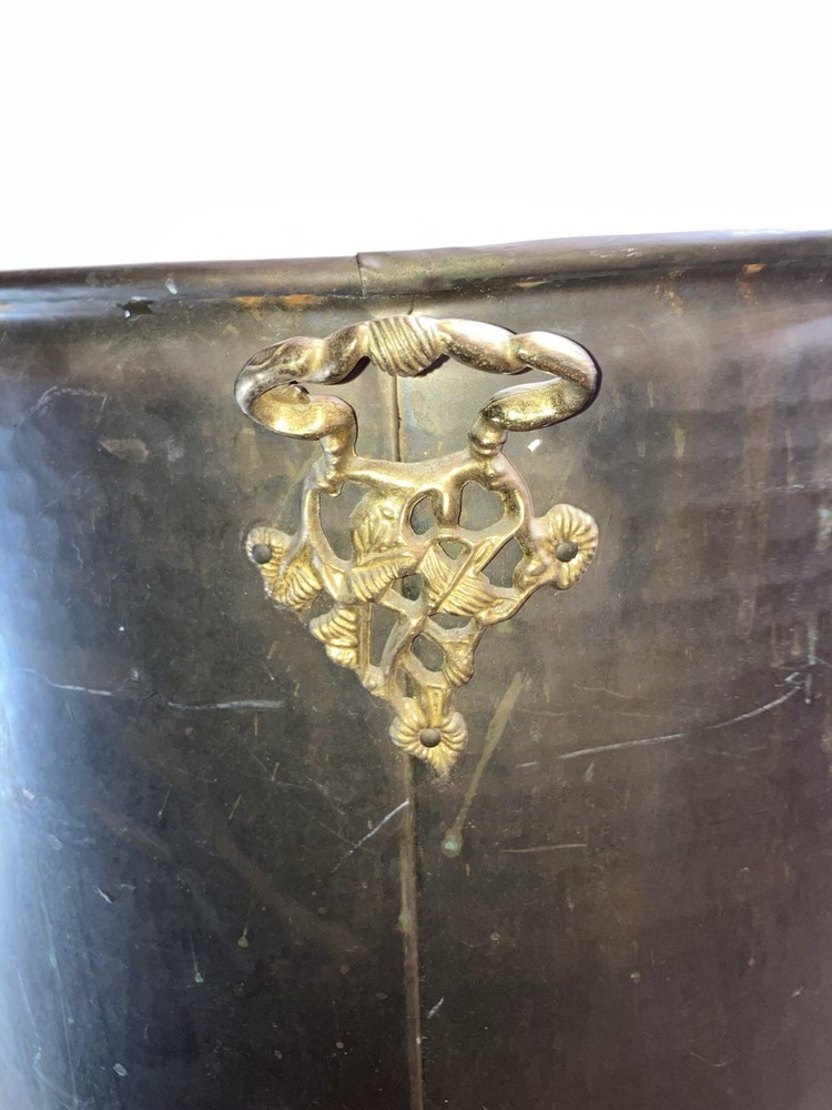 Large Vintage Footed Brass Fireside Coal Bin Log Box Bin Coal Scuttle Purdonium