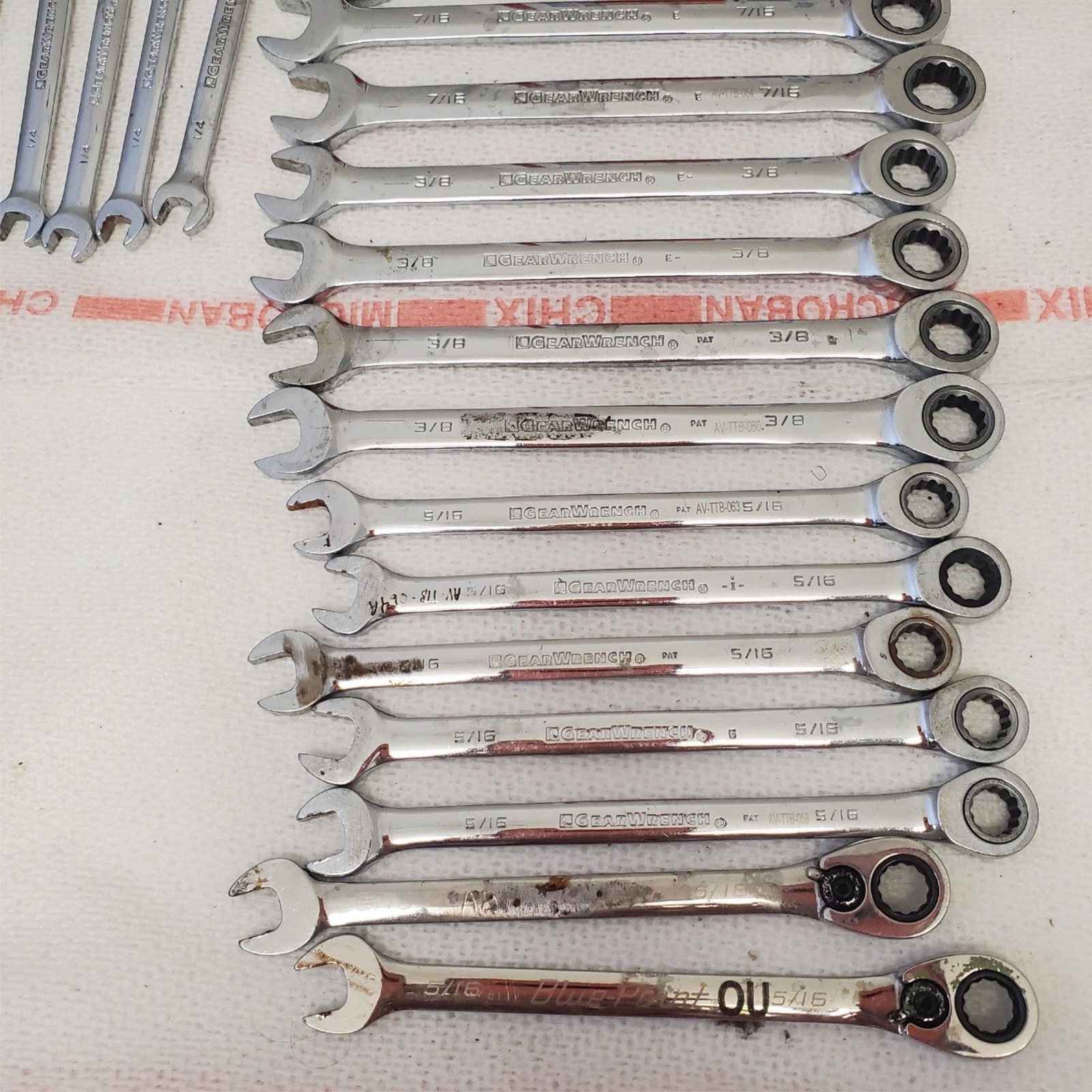 Lot of 28 Gear Wrench & Blue Point Combination Wrench Set LOT-388