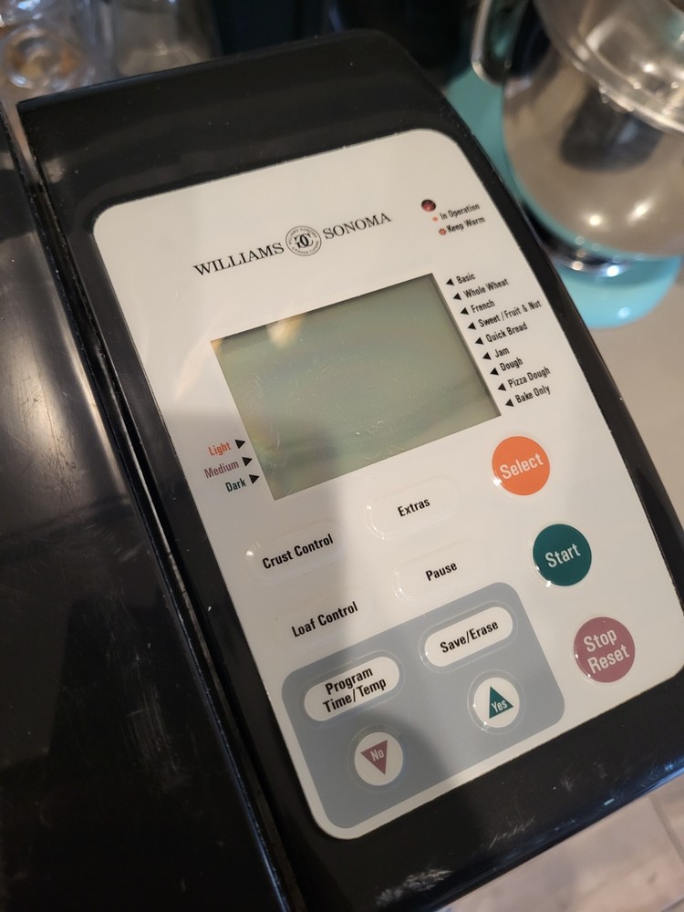 Williams-Sonoma Automatic Bread Maker~WS0401~For Charity