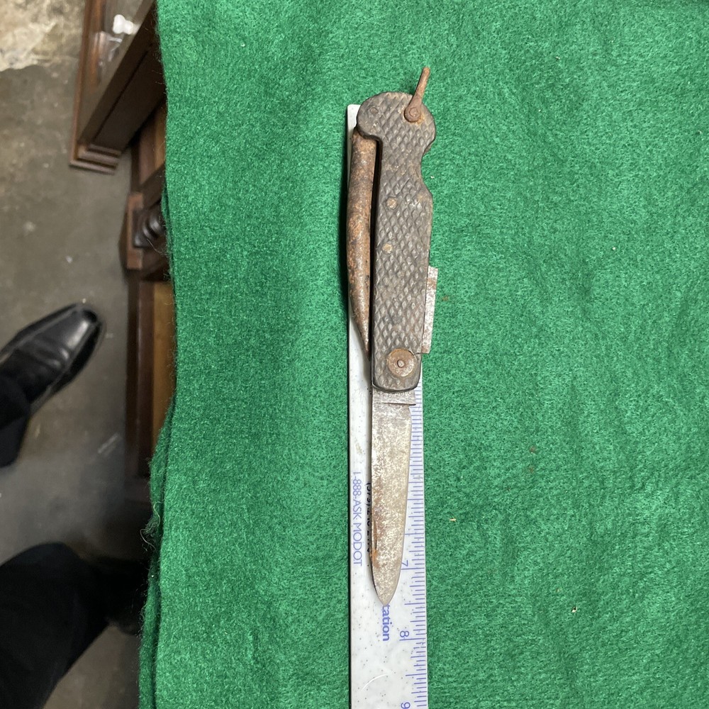 WW2 British Pocket Knife Sheffield "AS Is".