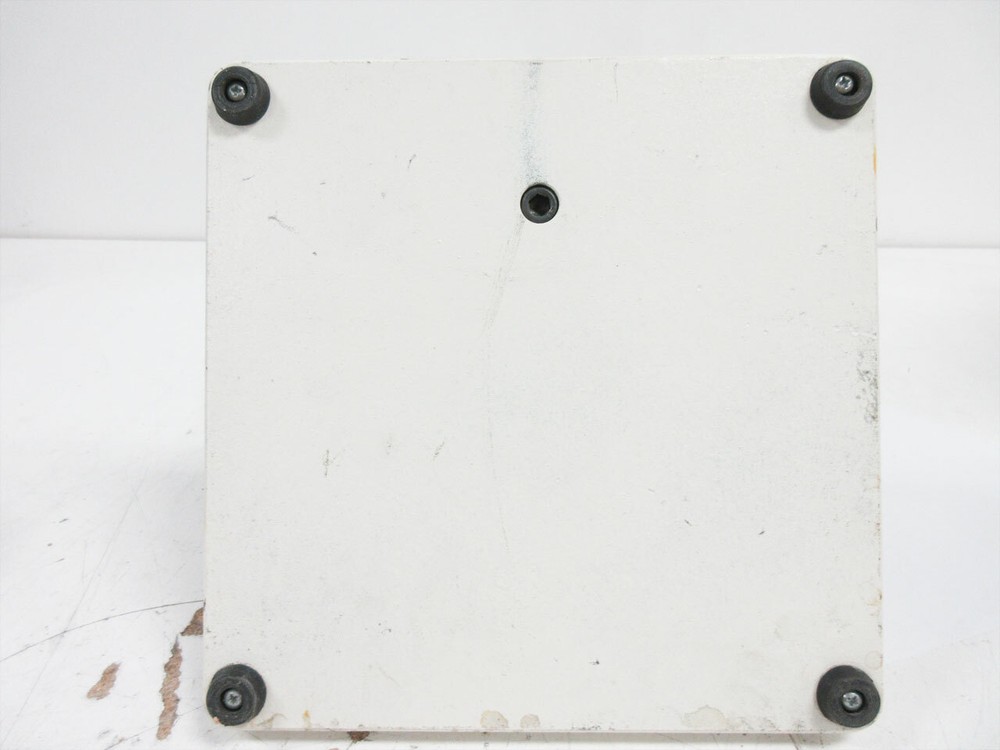 MICROSCOPE STAND HEAVY BASE WITH POST WEIGHT: 37.34 LBS