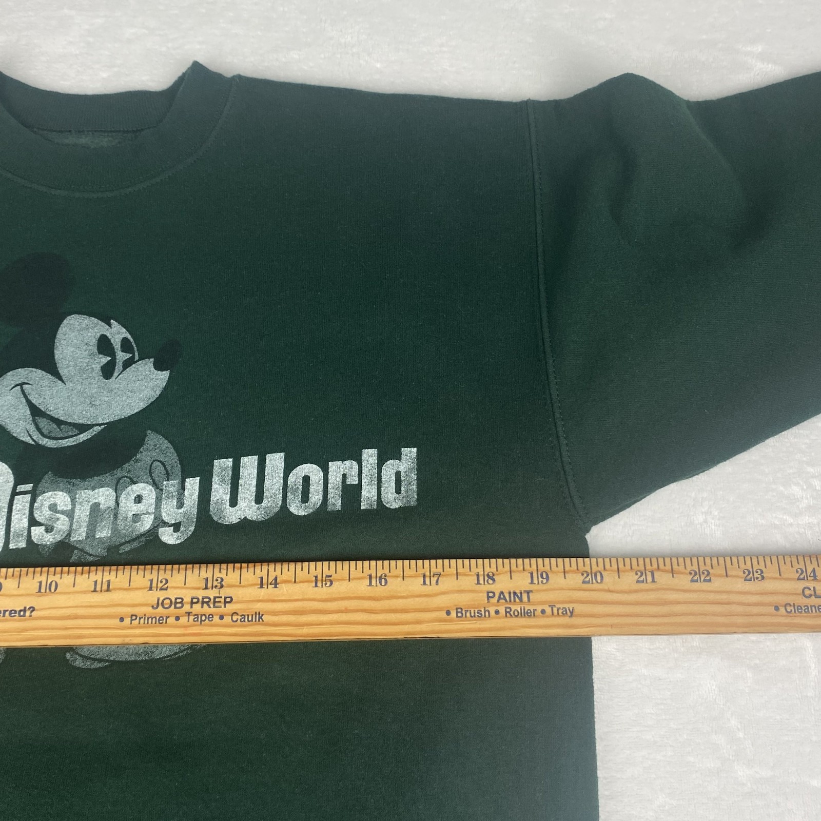 Disney Mickey Mouse Graphic Sweater Adult Small Green Sweatshirt Pullover