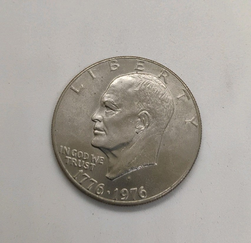 1976 D Type 2 Eisenhower Ike Dollar Coin Nice Circulated Condition