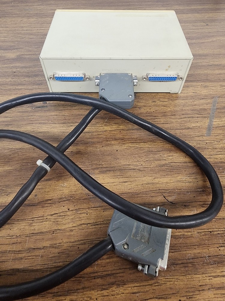 Curtis Data Switch Data Transfer Box with cable