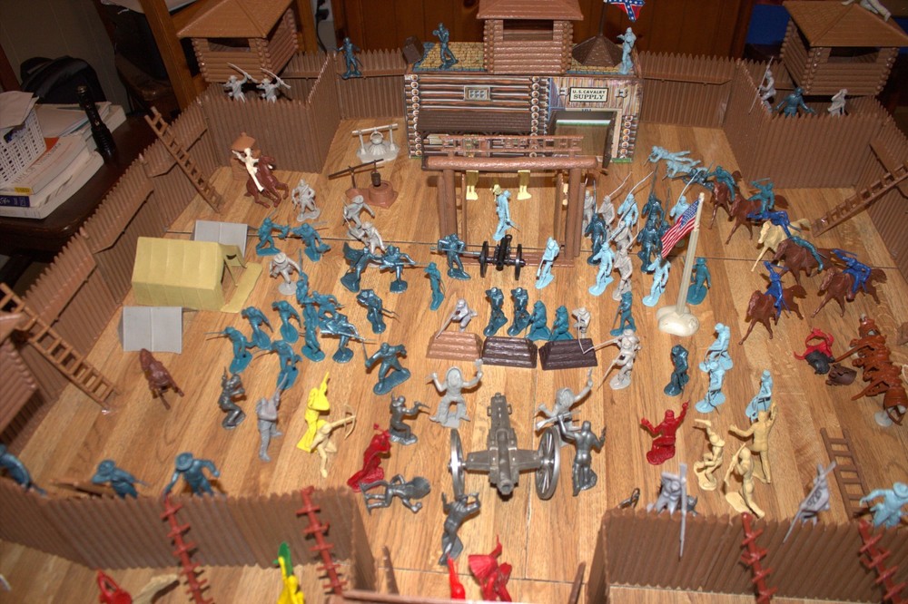 Vintage Fort Apache Play Set