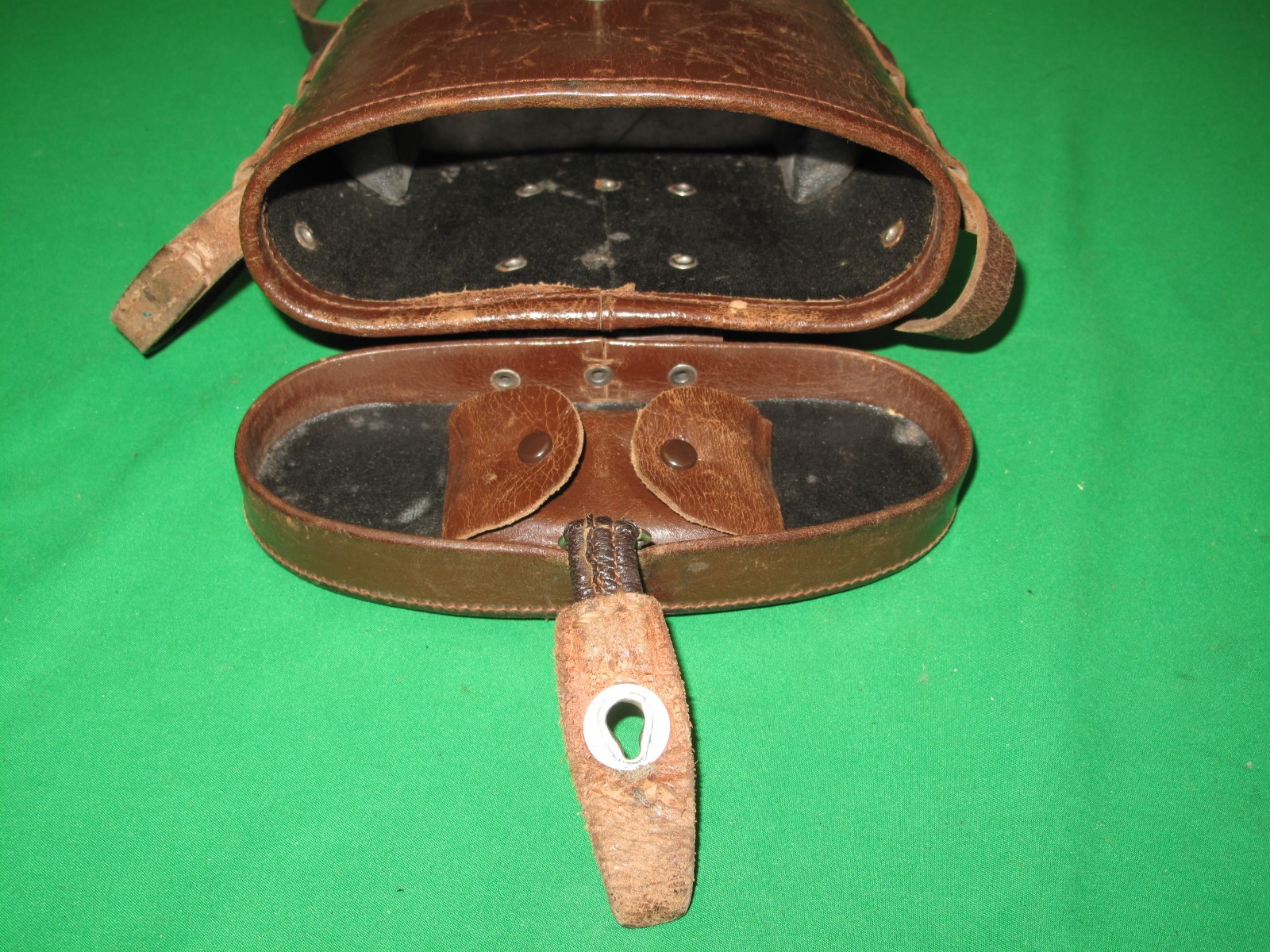 German Early WW2 Binoculars Case