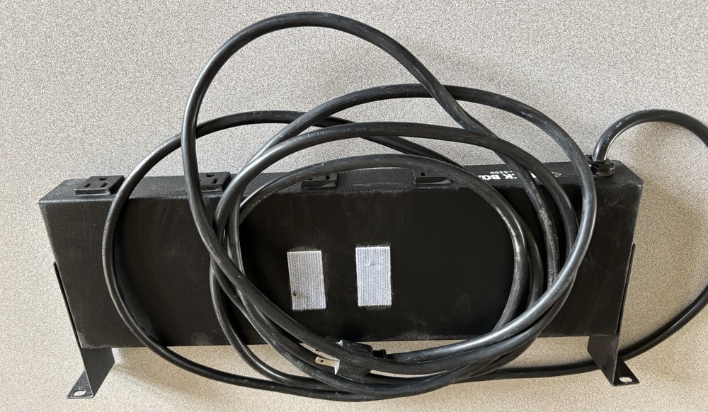 Black Box SP175A - Transient Voltage Surge Suppressor