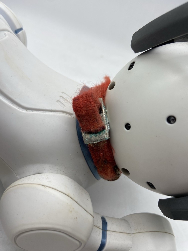 WowWee CHiP Robot Toy Dog - Model 0805 - Untested