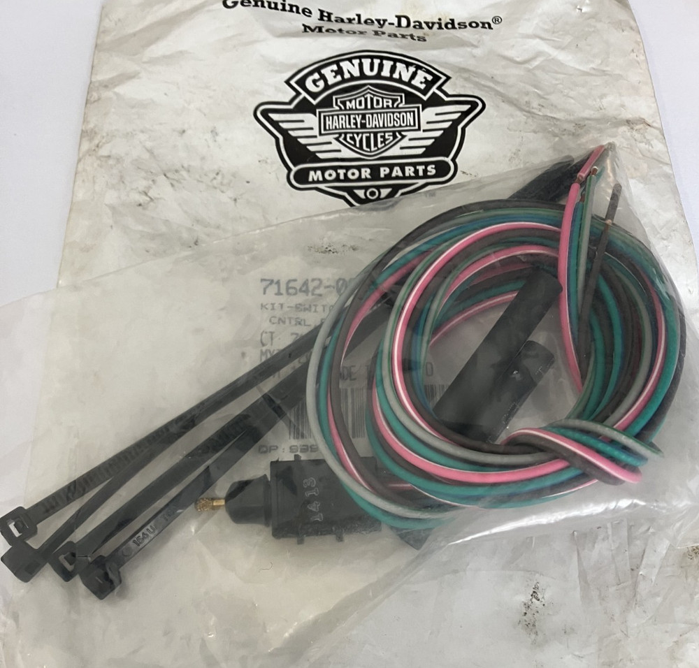 Harley-Davidson Audio Control Switch Kit 71642-08