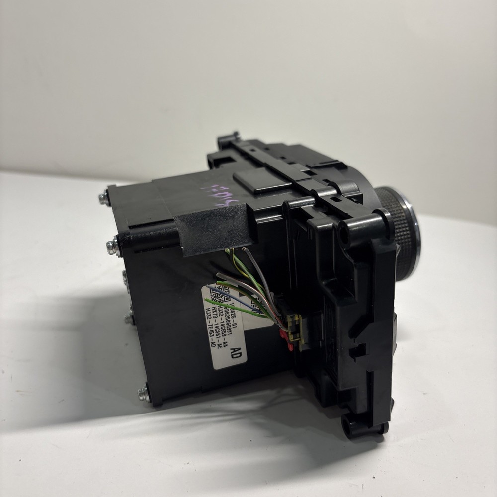 HJ32-14C559-AA 2017 LAND ROVER DISCOVERY SPORT TRANS SHIFTER KNOB SWITCH OEM