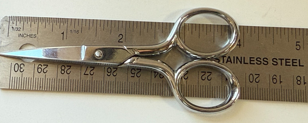 Gingher italy 4" Curved Scissors with sheath Excellent sharp