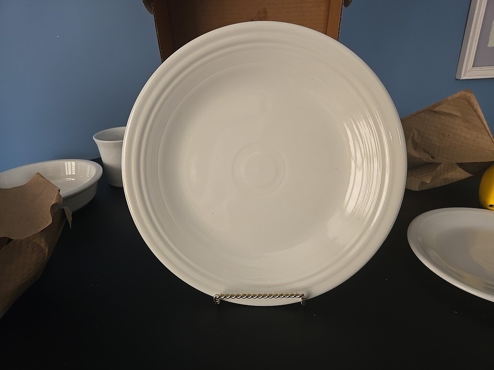 Fiesta White 4 pc. place setting dinnerware new 831 100