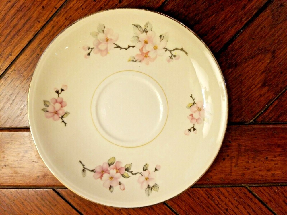 HOMER LAUGHLIN "EGGSHELL NAUTILUS, APPLE BLOSSOM" SAUCER