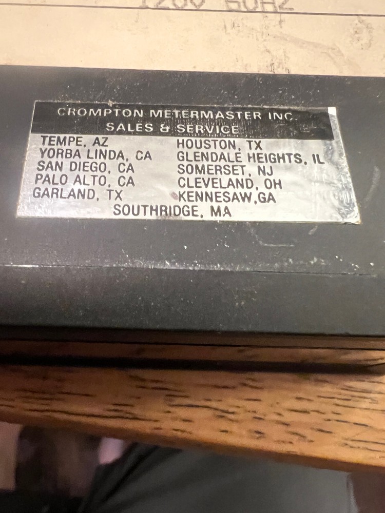 CROMPTON INSTRUMENTS 262-DDV DIGITAL D/C VOLT METER