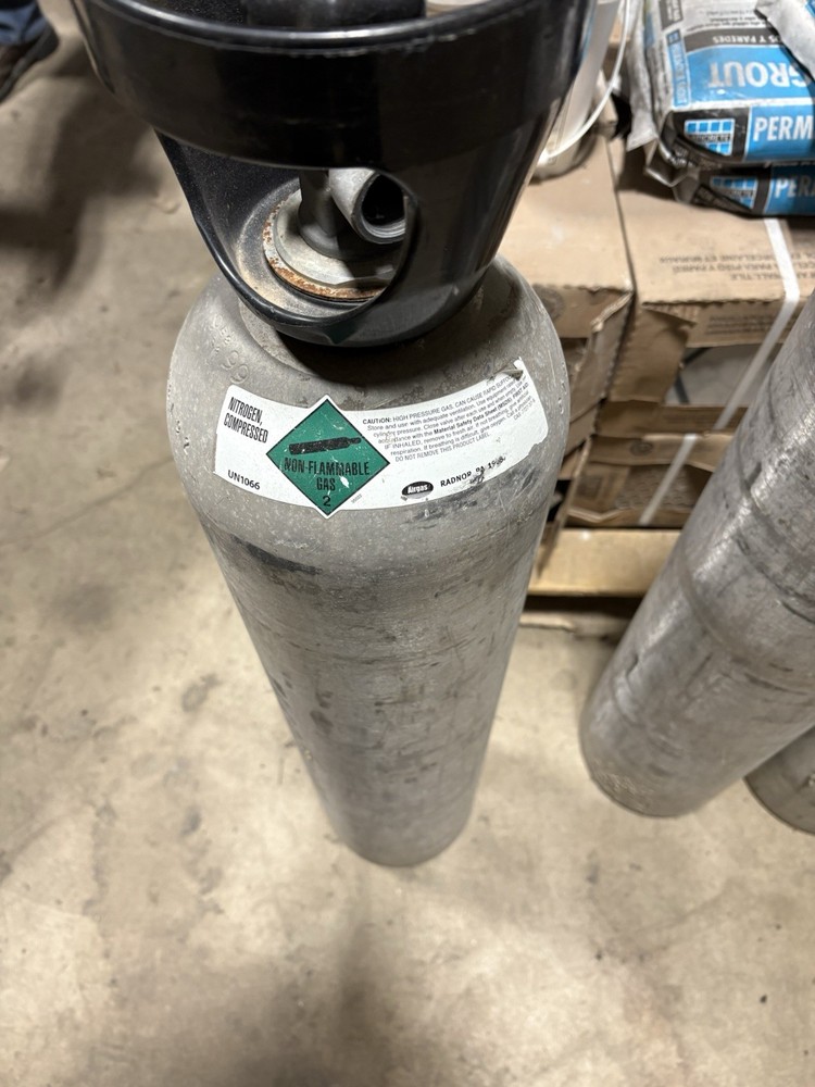 Nitrogen Compressed Tank