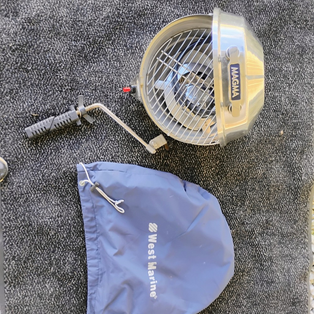 Magna Boat Grill