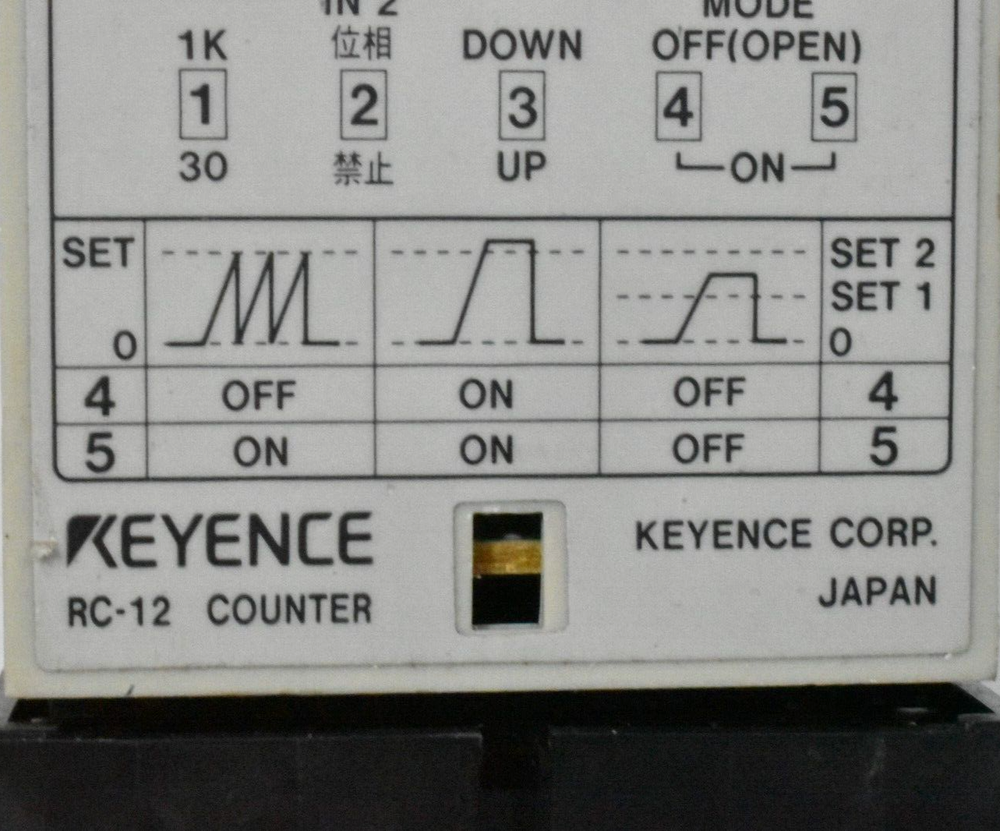 Keyence RC-12 Electronic Present Counter