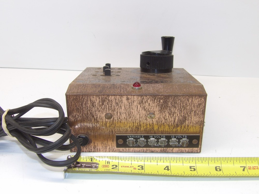 MRC Throttlepack #501N N gauge Train Control Transformer-working, cover stained