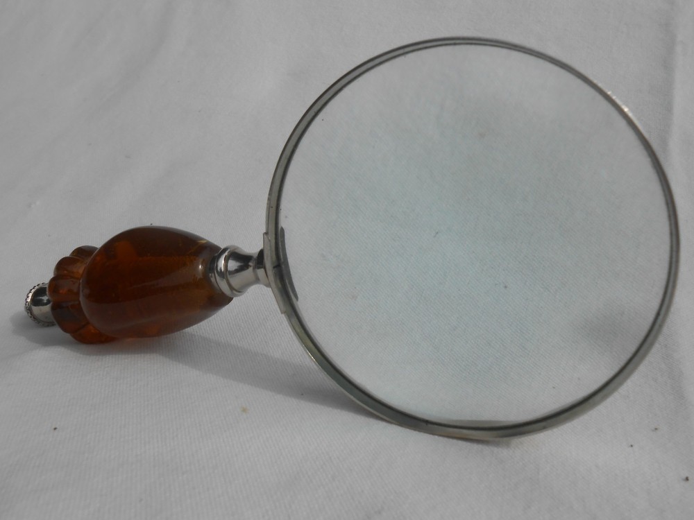 Vintage Magnifying Glass Victorian Amber Three Sided Handle Library Desktop