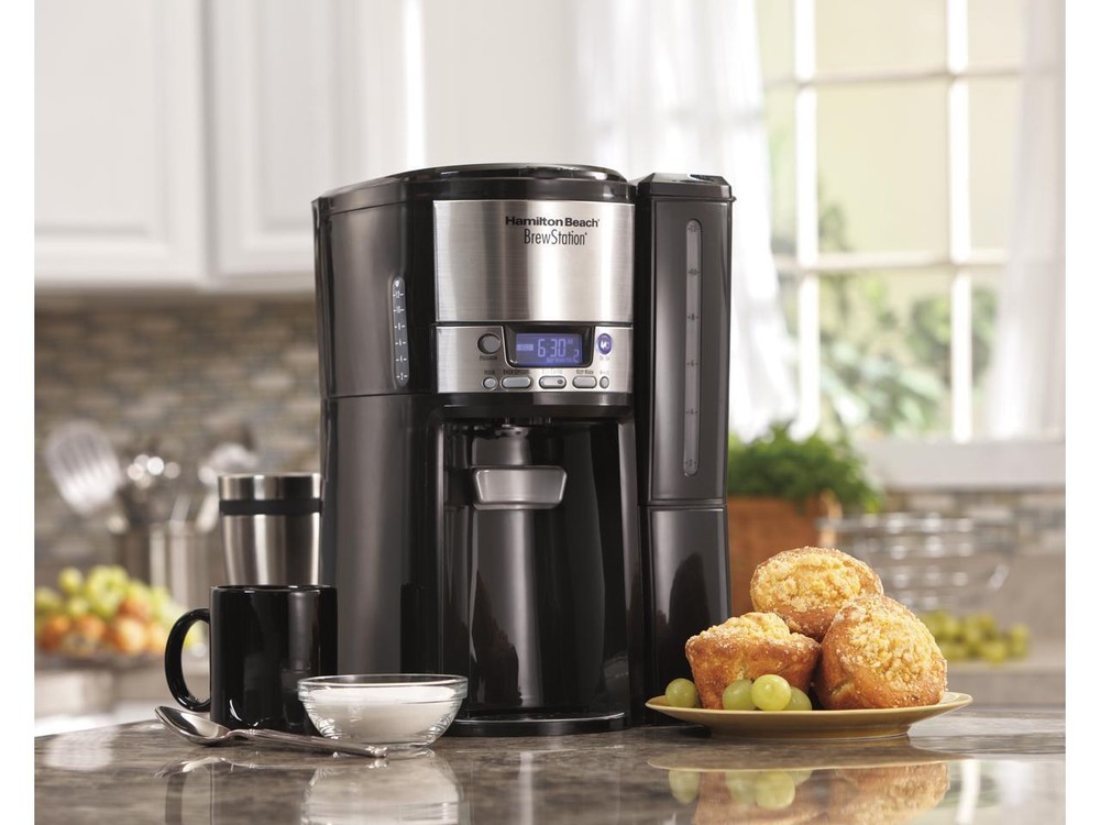 Hamilton Beach 47900 Black Brew Station 12-Cup Dispensing Programmable Coffeemak