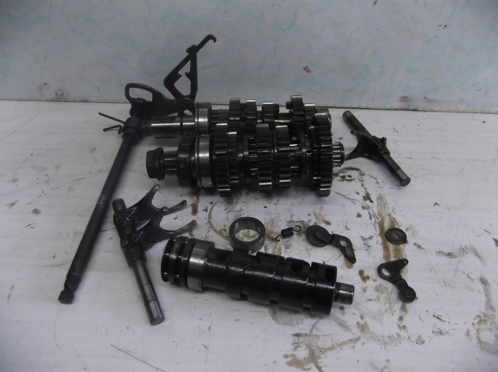 KAWASAKI GPZ250 SCORPION GEARBOX