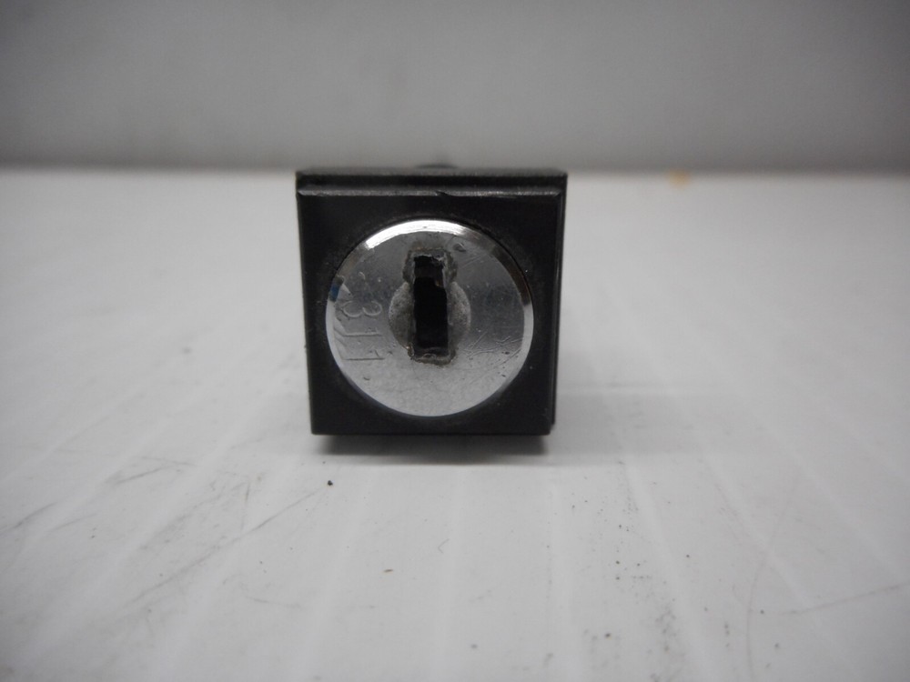 Electronic Key lock Switch Model 51-225.022D No Key