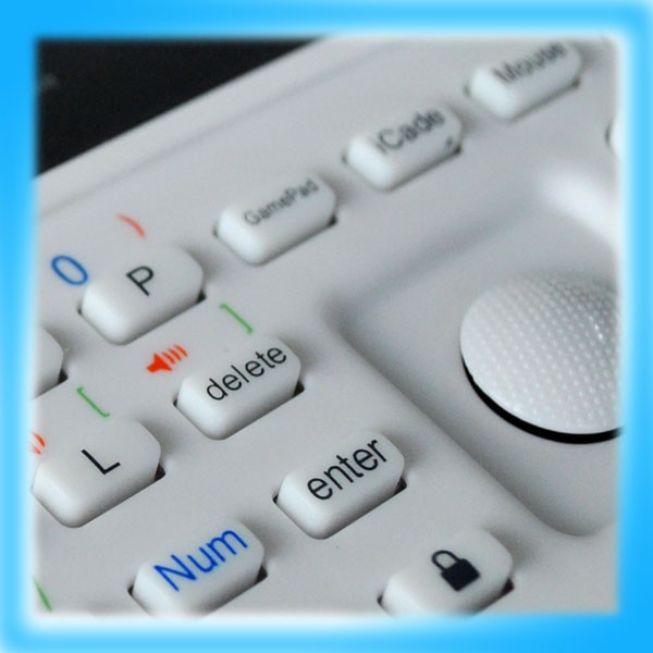 Ipega PG-IP123 Wireless Bluetooth 3.0 Keyboard Game Controller Ipad PC iPhone