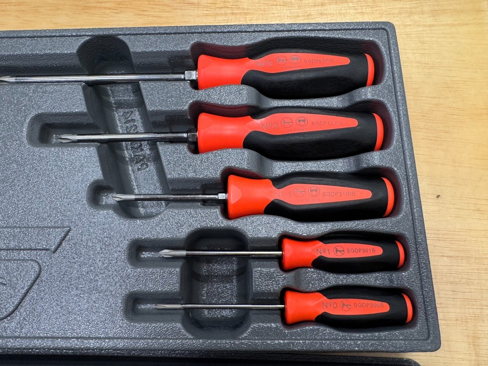 Snap-on Tools NEW 10pc ORANGE Soft Grip Phillips & Flat Head Screwdriver Sets