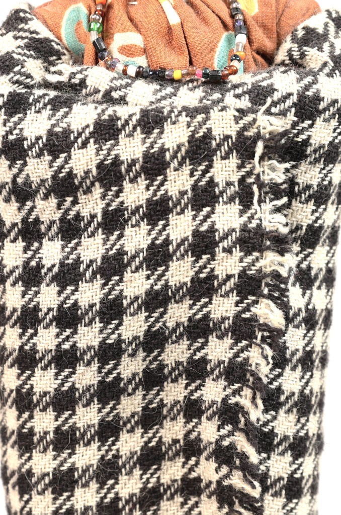 Winnebago Mother and Papoose Doll By Kate Mike ca. 1960 Size 8" H x 2.375" L