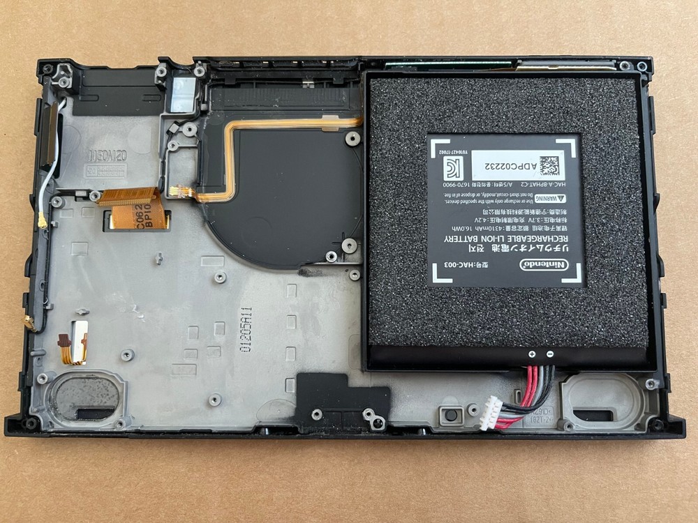 Nintendo Switch Screen Assembly-Battery and Frame