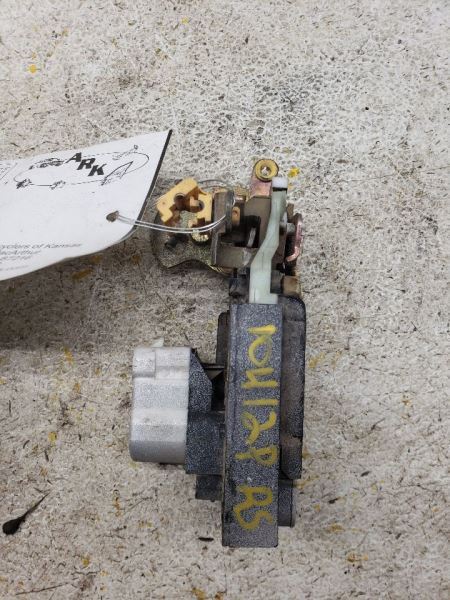 2003 MONTE CAR Keys/Latches/Locks 278318