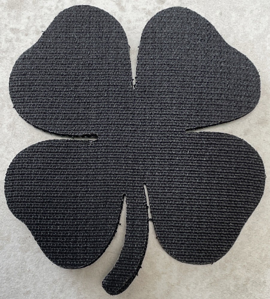 *NEW* FOUR LEAF CLOVER 🍀 PATCH ST. PATRICK LEPRECHAUN HOOK LOOP BACKING