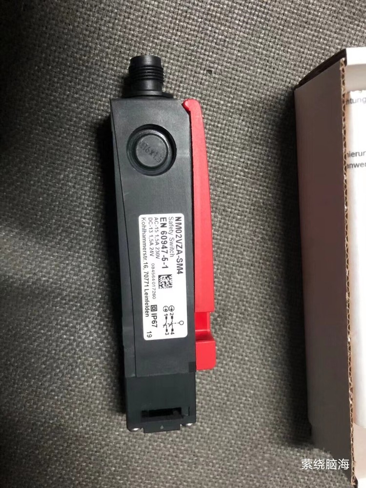 1PCS NEW NM02VZA-SM4 safety switch