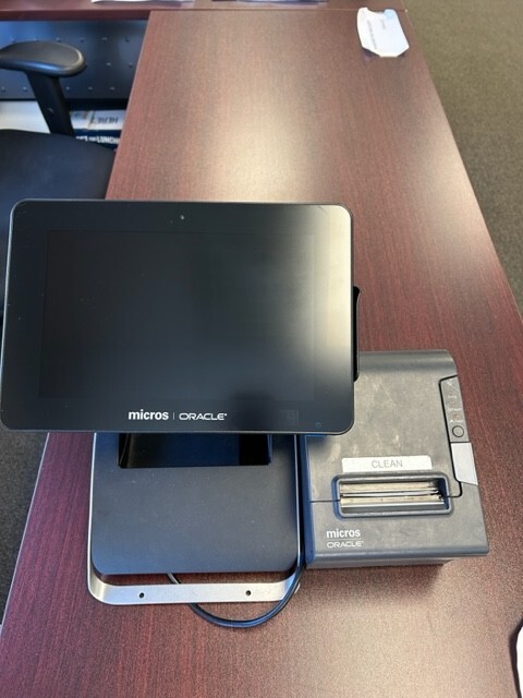 Oracle Micros Workstation 3 Wireless POS with printer and compatible cords