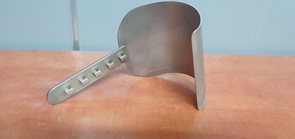 LEIBINGER Retractor 41-34584 WICKHAM STINLESS B2