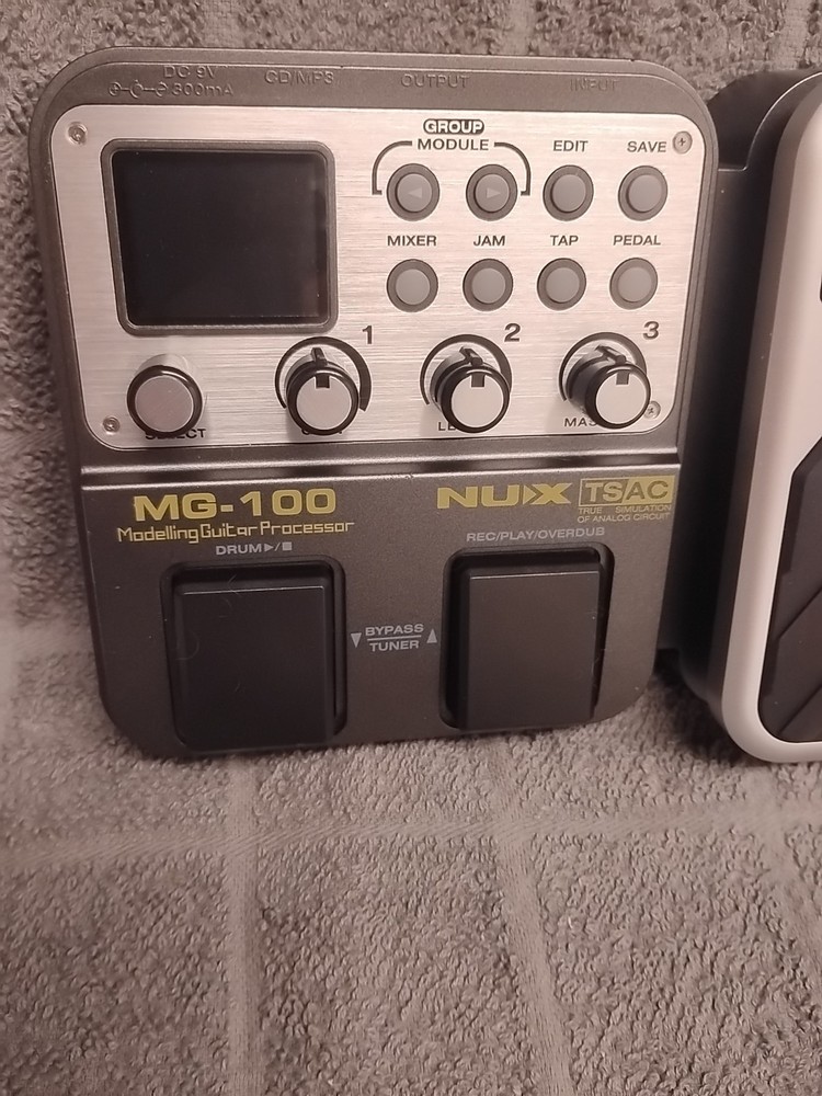 NUX MG-100 Modelling Guitar Processor Pedal